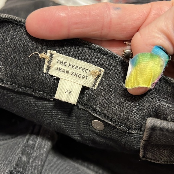 Madewell NWOT Relaxed Denim Shorts in Washed Black Size 26 - Picture 5 of 9